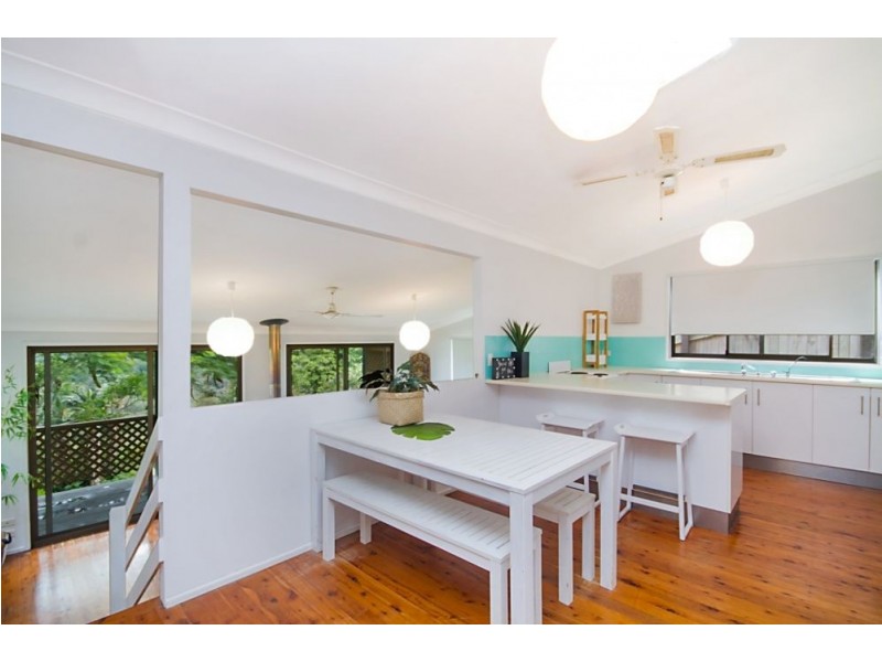 36 Broadwater Esplanade, Bilambil Heights NSW 2486