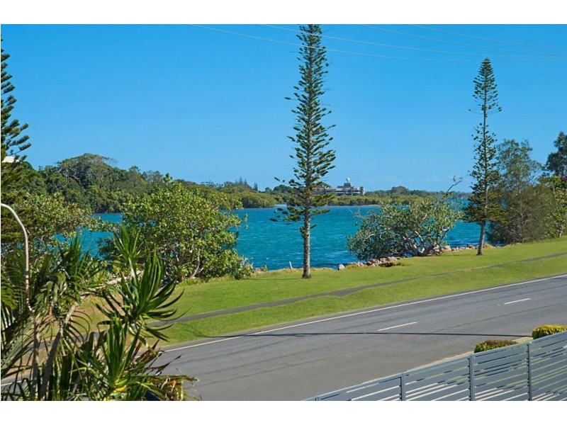 11 Fingal Road, Fingal Head NSW 2487