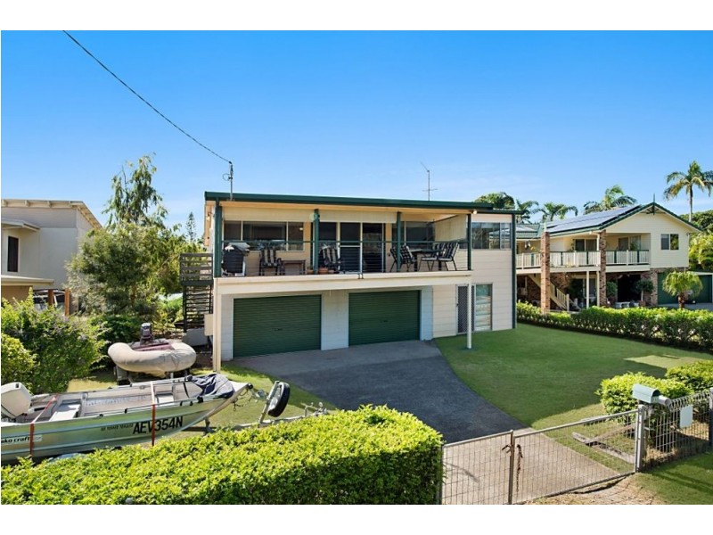 11 Fingal Road, Fingal Head NSW 2487