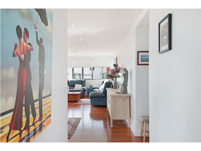 13/2-4 Boundary Lane, Rainbow Bay QLD 4225