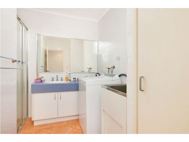 6/23 Coolangatta Road, Kirra QLD 4225