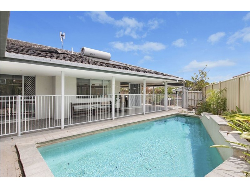 155 Currumbin Creek Road, Currumbin Waters QLD 4223