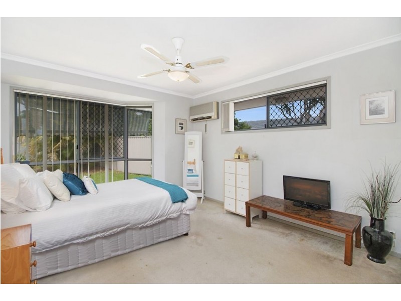 155 Currumbin Creek Road, Currumbin Waters QLD 4223