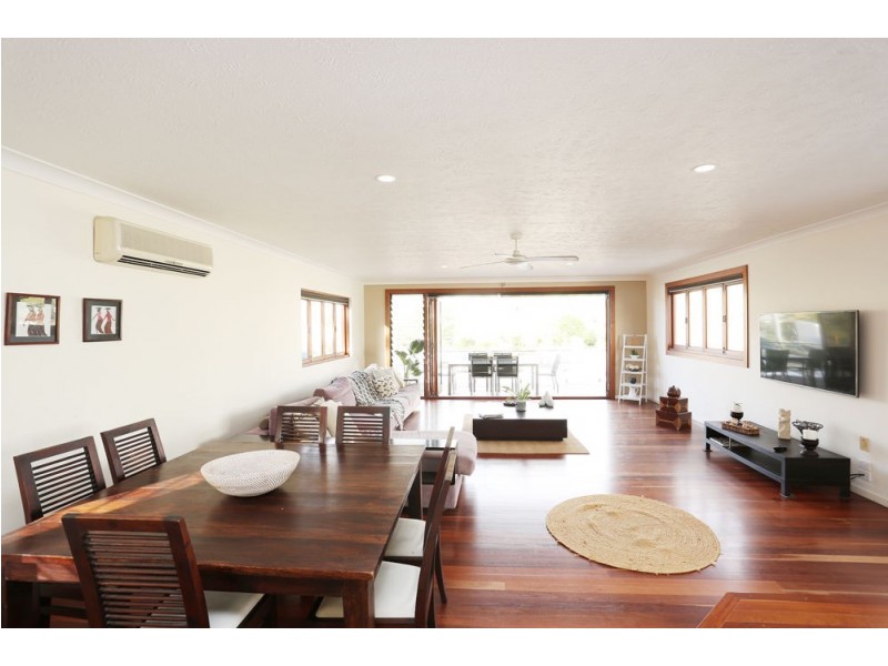 34 Teemangum Street, Currumbin QLD 4223