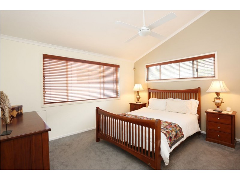 34 Teemangum Street, Currumbin QLD 4223