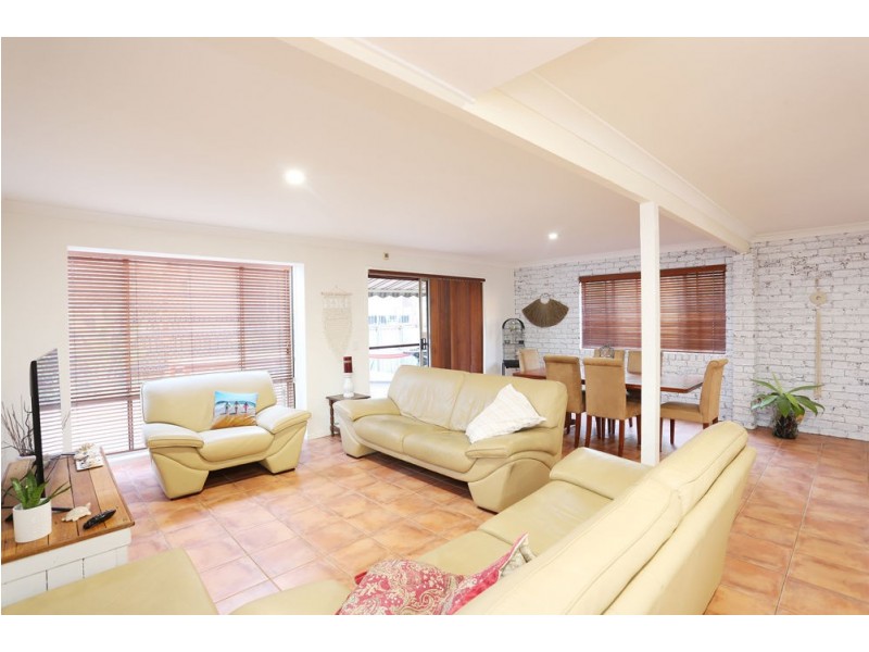 34 Teemangum Street, Currumbin QLD 4223