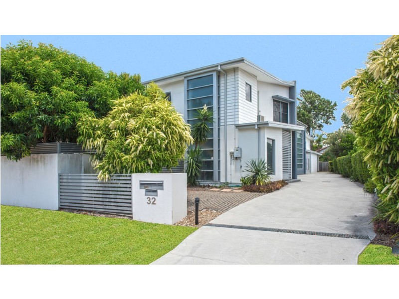 1/32 Korina Avenue, Coolangatta QLD 4225