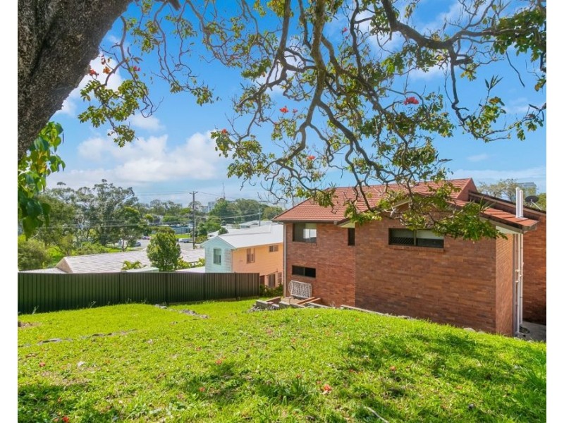 6 Stapylton Street, Coolangatta QLD 4225