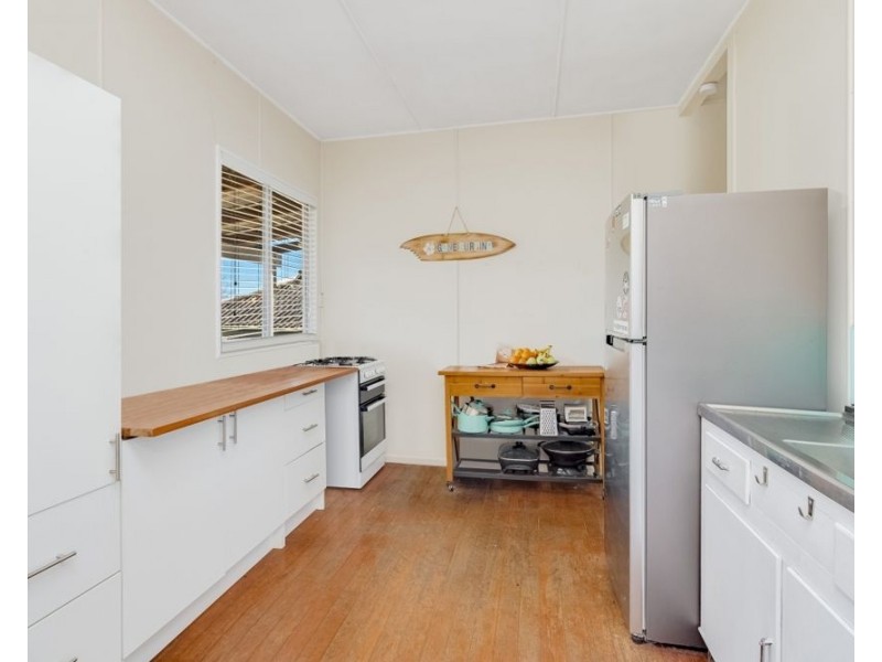 39 Stapylton Street, Coolangatta QLD 4225