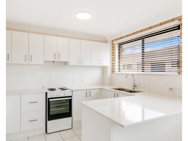 7/74 Coolangatta Road, Coolangatta QLD 4225