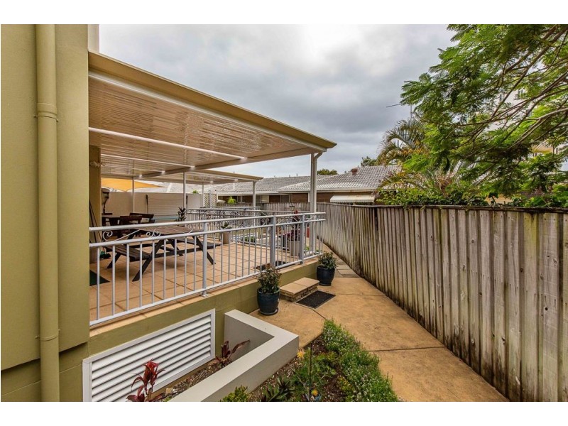 2/18 McGregor Crescent, Tweed Heads NSW 2485