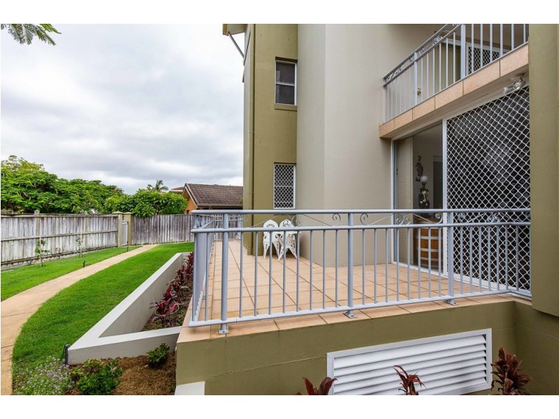 2/18 McGregor Crescent, Tweed Heads NSW 2485