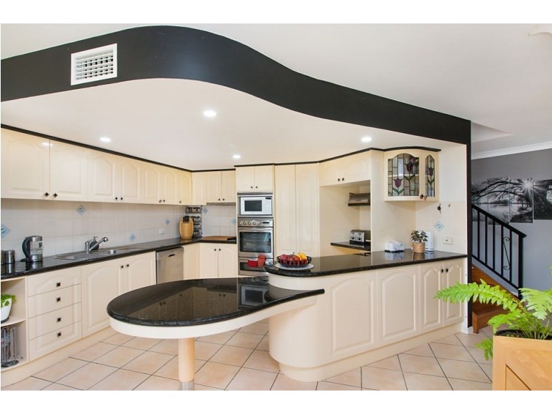 7 Gollan Drive, Tweed Heads West NSW 2485