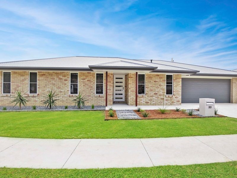 33 Lorikeet Way, Tweed Heads South NSW 2486