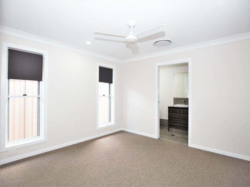 33 Lorikeet Way, Tweed Heads South NSW 2486