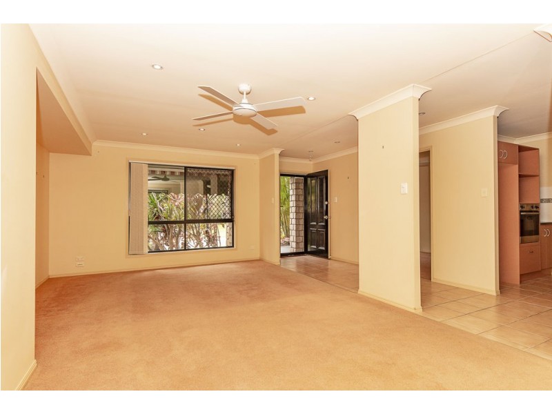 3 Firewheel Way, Banora Point NSW 2486