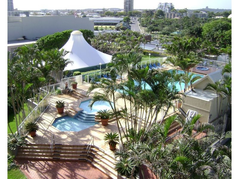 124/62 Marine Parade, Coolangatta QLD 4225