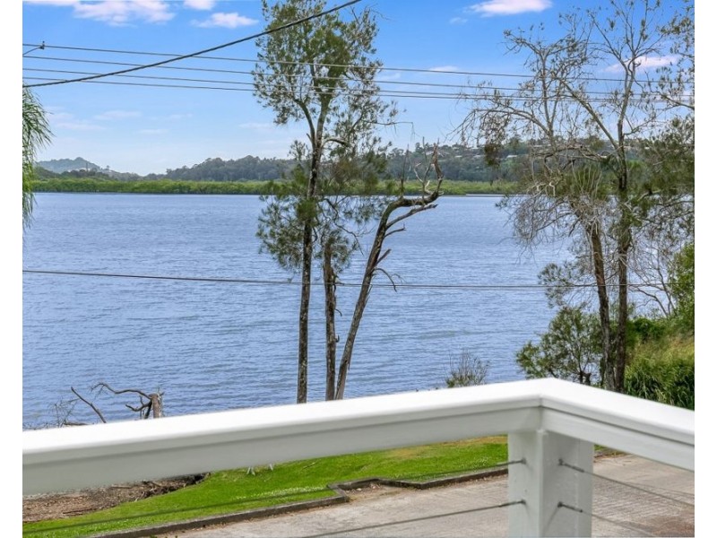 112 Broadwater Esplanade, Bilambil Heights NSW 2486