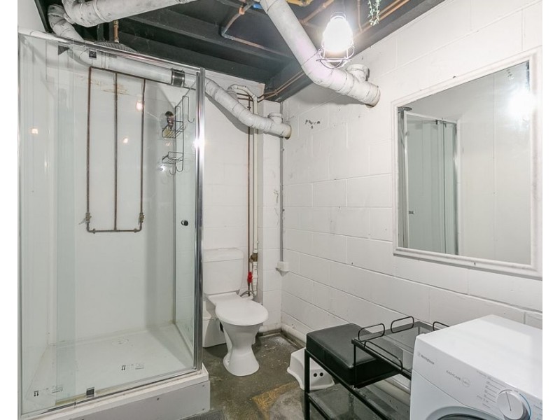 2/34 Miles Street, Coolangatta QLD 4225