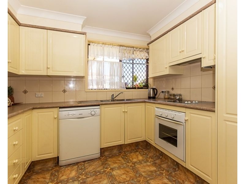 2/20 Keith Compton Drive, Tweed Heads NSW 2485