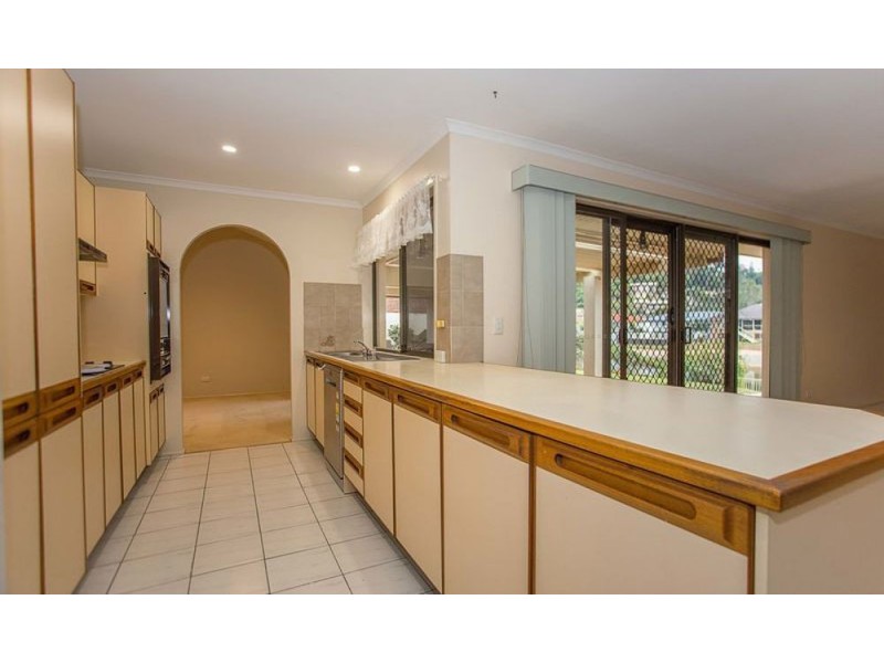 9 Captains Way, Banora Point NSW 2486