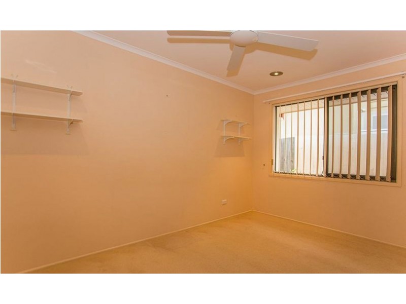 9 Captains Way, Banora Point NSW 2486