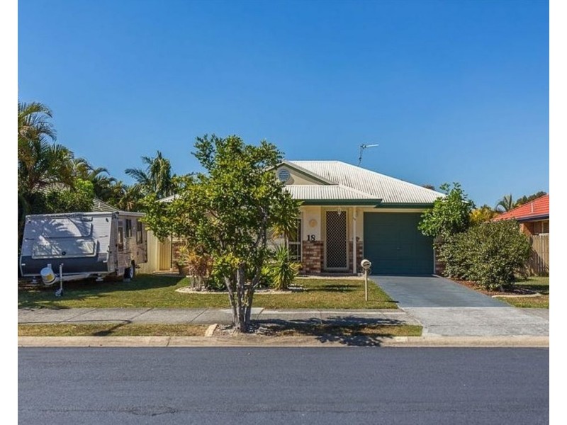 18 Stradbroke Drive, Tweed Heads South NSW 2486