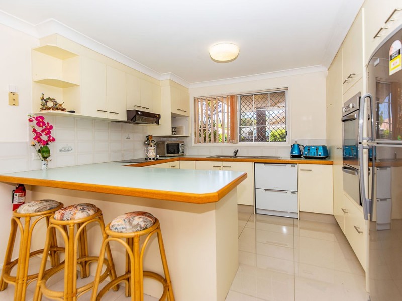 2/3 Alexander Court, Tweed Heads South NSW 2486