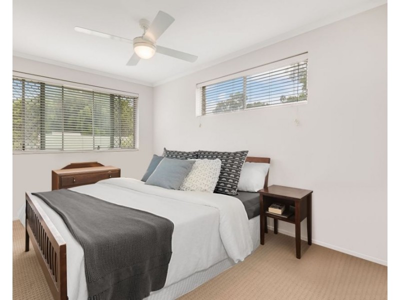 16/28 Miles Street, Coolangatta QLD 4225