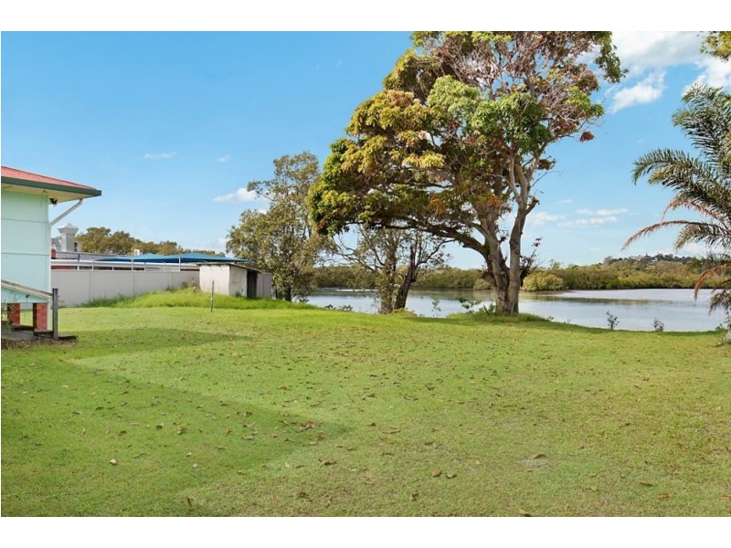 218 Kennedy Drive, Tweed Heads West NSW 2485
