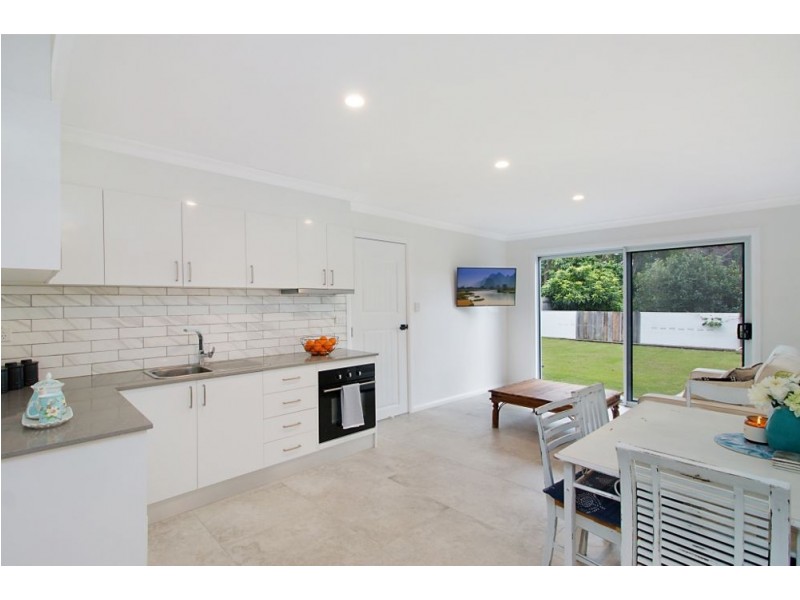 7 Winders Avenue, Tugun QLD 4224