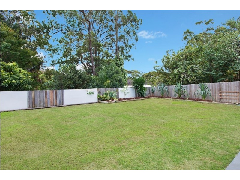 7 Winders Avenue, Tugun QLD 4224