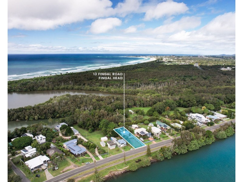 13 Fingal Road, Fingal Head NSW 2487