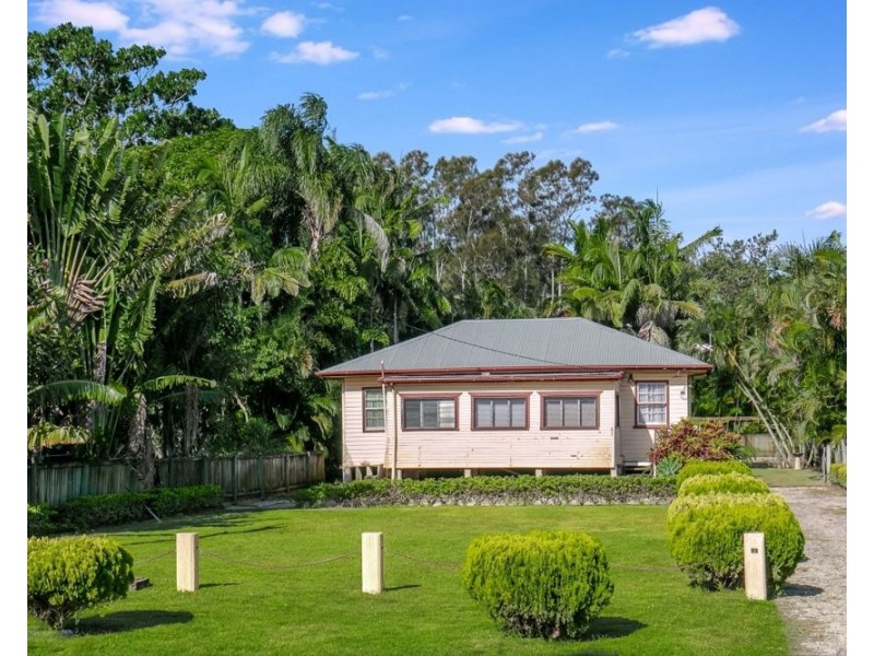 13 Fingal Road, Fingal Head NSW 2487