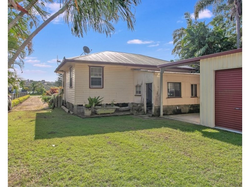 13 Fingal Road, Fingal Head NSW 2487