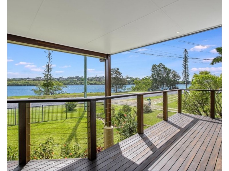 17 Fingal Road, Fingal Head NSW 2487