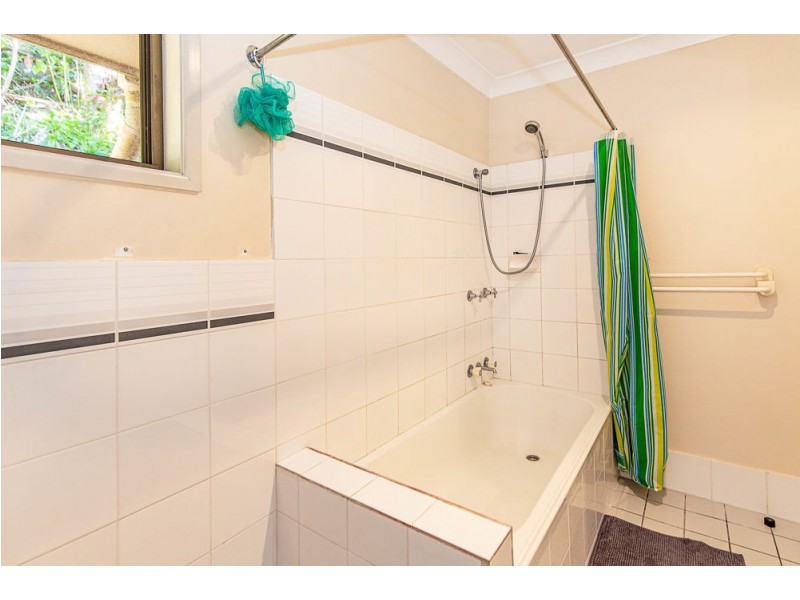 107 Peninsula Drive, Bilambil Heights NSW 2486