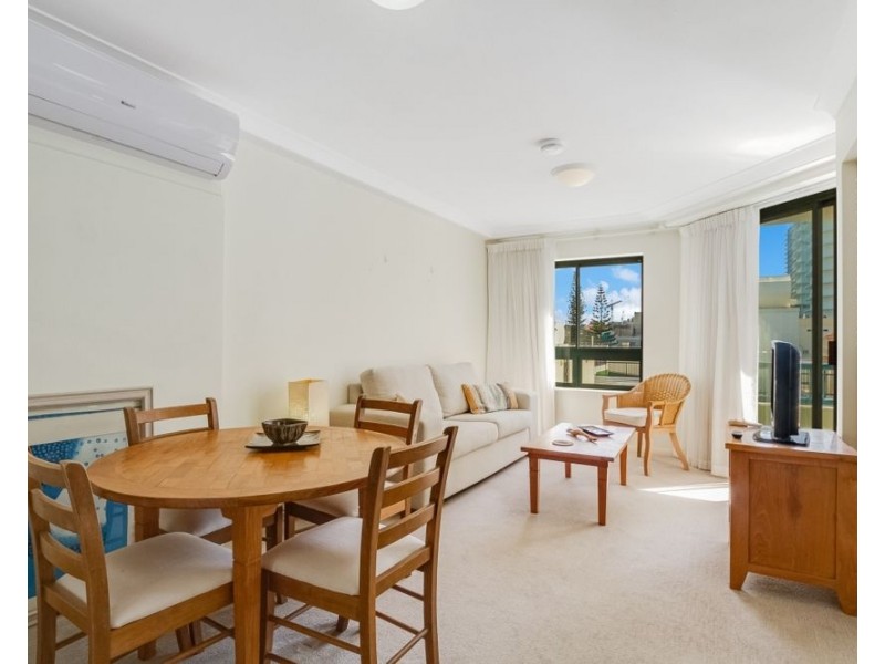 318/99 Griffith Street, Coolangatta QLD 4225
