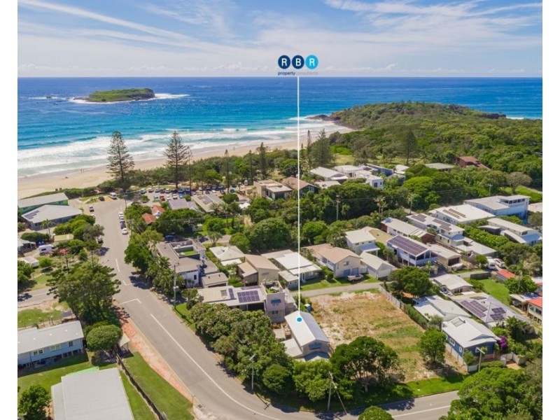 4 Main Road, Fingal Head NSW 2487