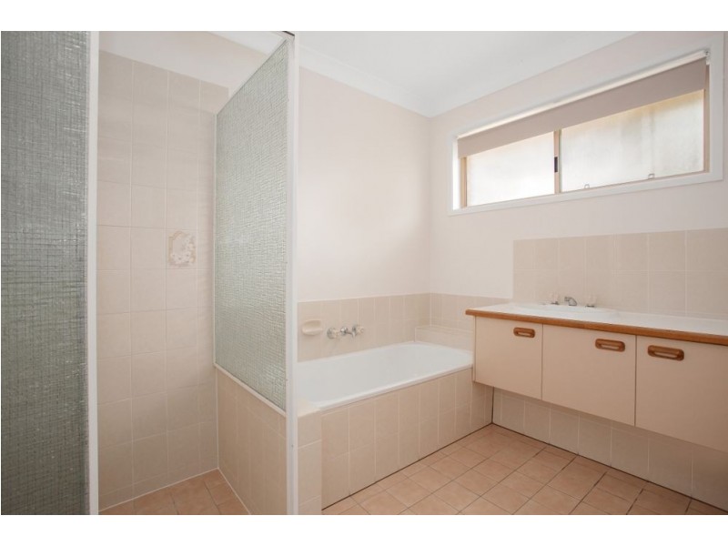 1/52 Ash Drive, Banora Point NSW 2486