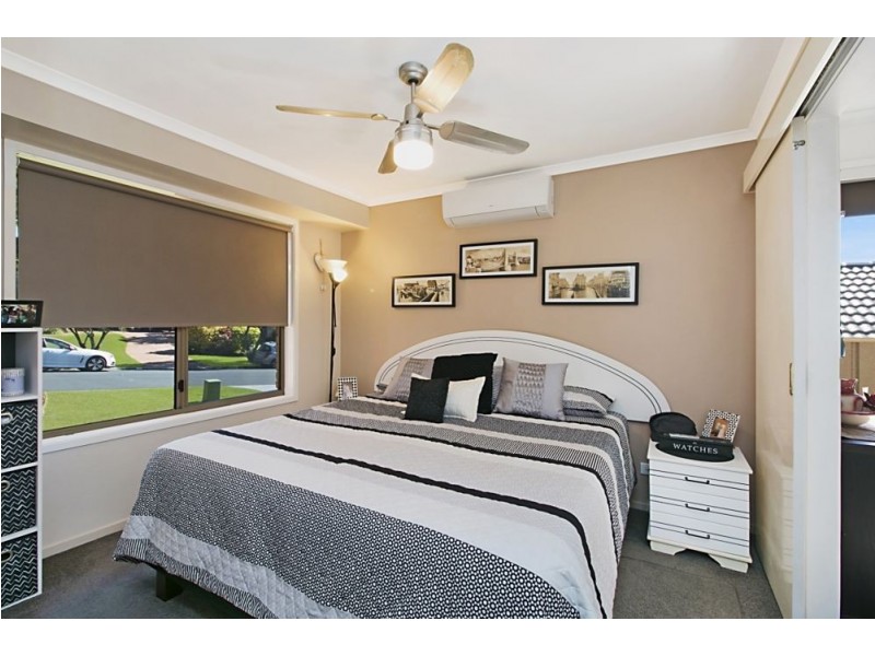 1/13 Kintyre Crescent, Banora Point NSW 2486