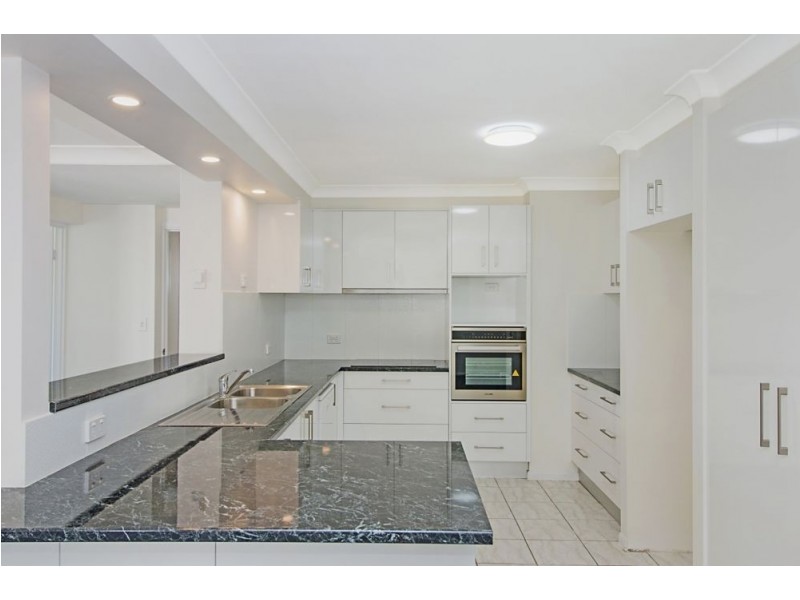 19 Riviera Avenue, Tweed Heads West NSW 2485