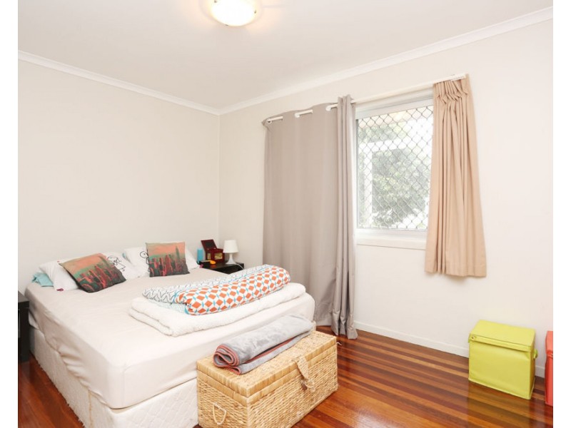 4/16 Haig Street, Kirra QLD 4225