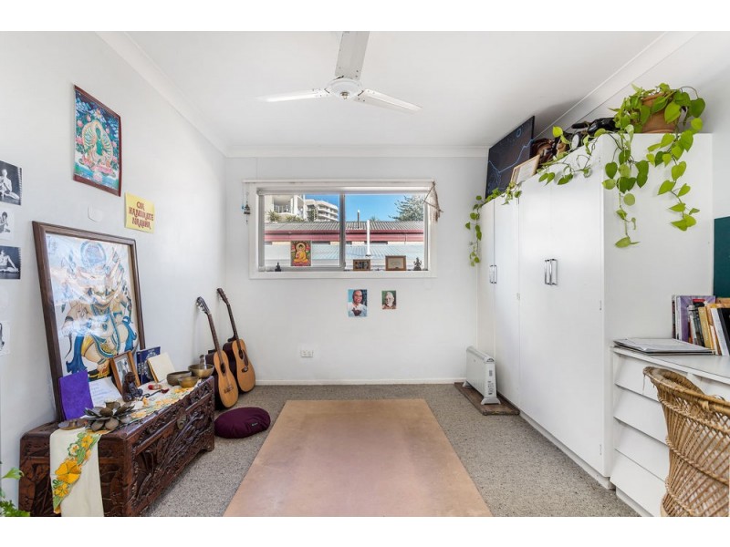 3/204 Marine Parade, Coolangatta QLD 4225