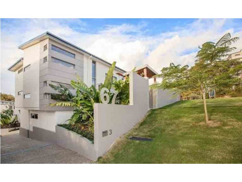 1/67 Stapylton Street, Coolangatta QLD 4225