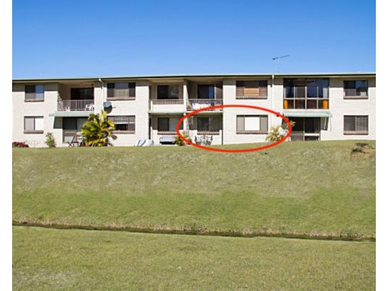 2/23 Coolangatta Road, Kirra QLD 4225
