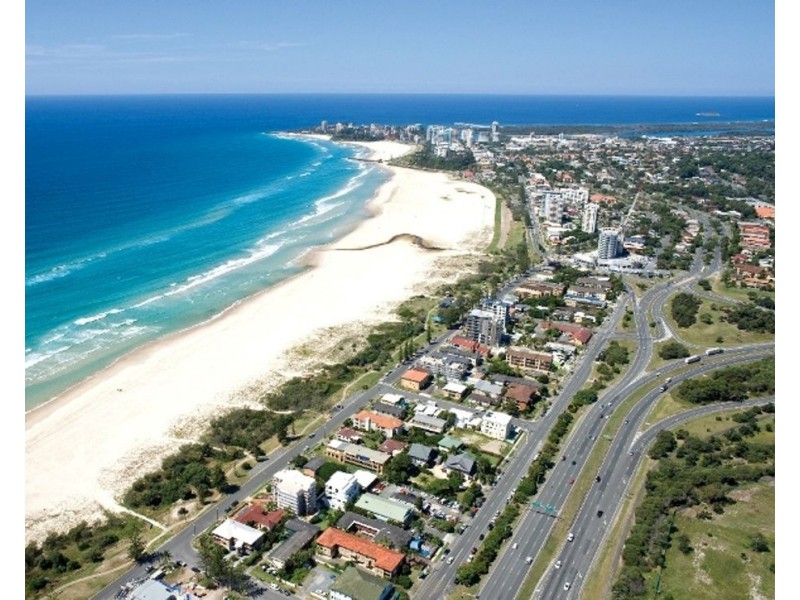 2/23 Coolangatta Road, Kirra QLD 4225