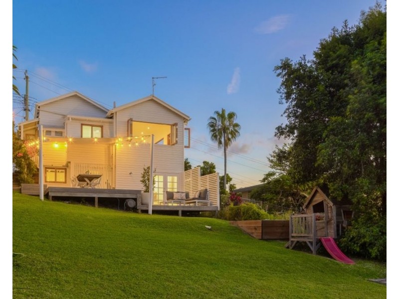 25 Tweed Street, Coolangatta QLD 4225