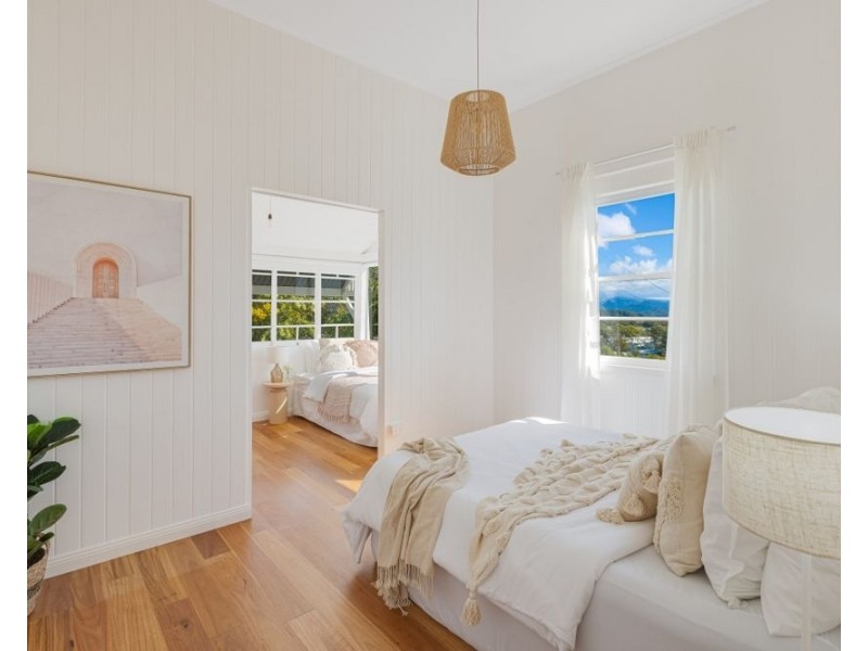 25 Tweed Street, Coolangatta QLD 4225