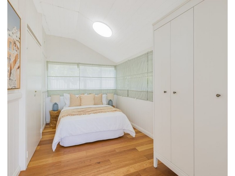 25 Tweed Street, Coolangatta QLD 4225